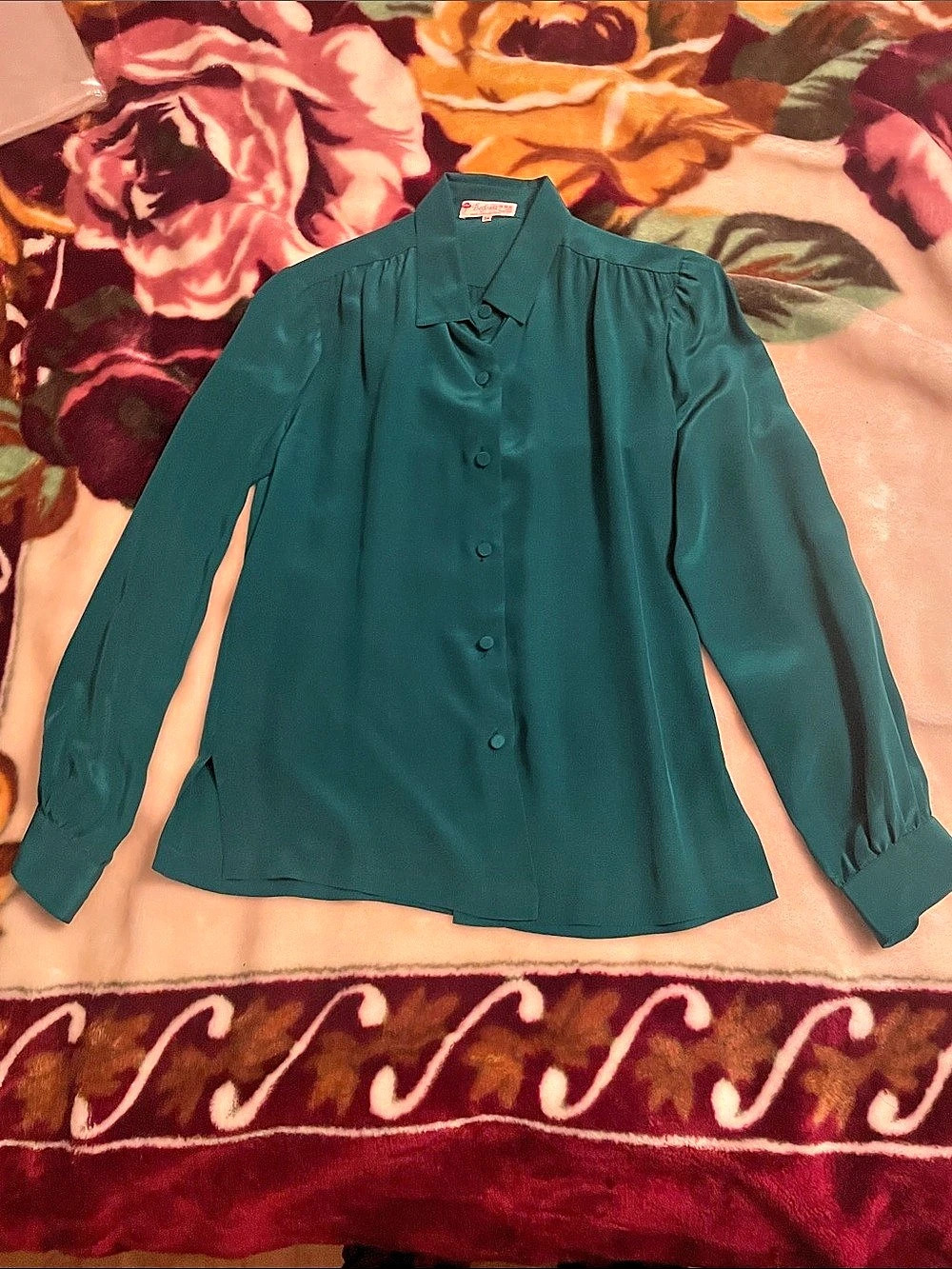 Begonia 100% Silk Blouse in Teal Size XS